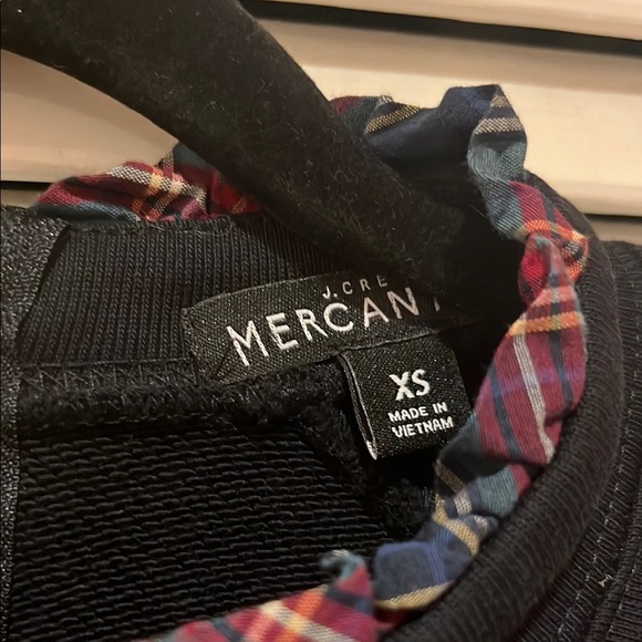 J Crew Long Sleeve sweatshirt with Ruffled tartan Collar and sleeves - Picture 2 of 6